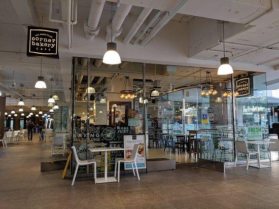 Corner Bakery Cafe